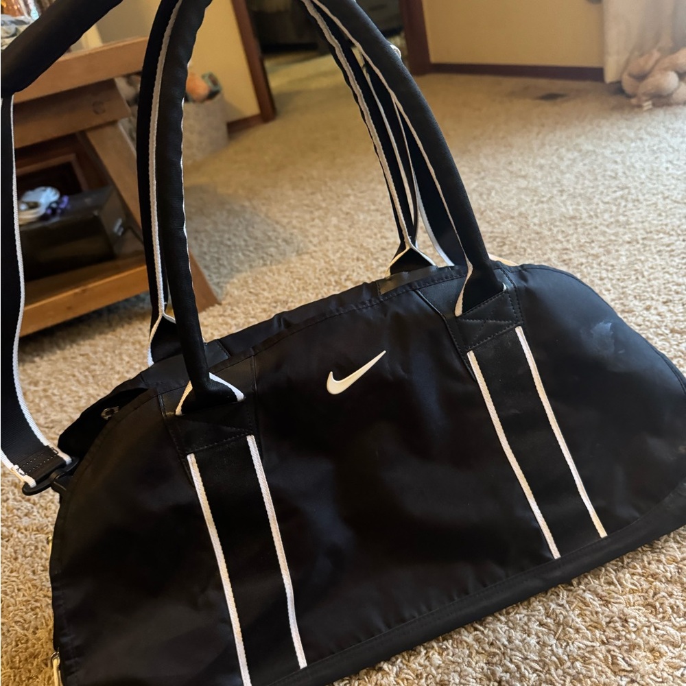 Vintage NIKE SAMI 2.0 Large Club Gym Yoga Bag